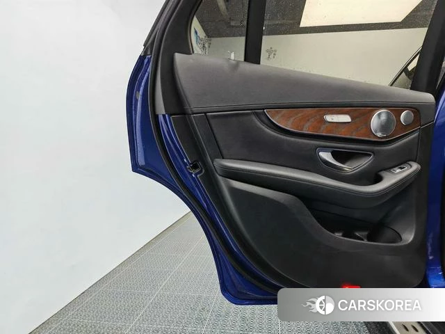 Mercedes-Benz GLC id 4212371 из Китая 16