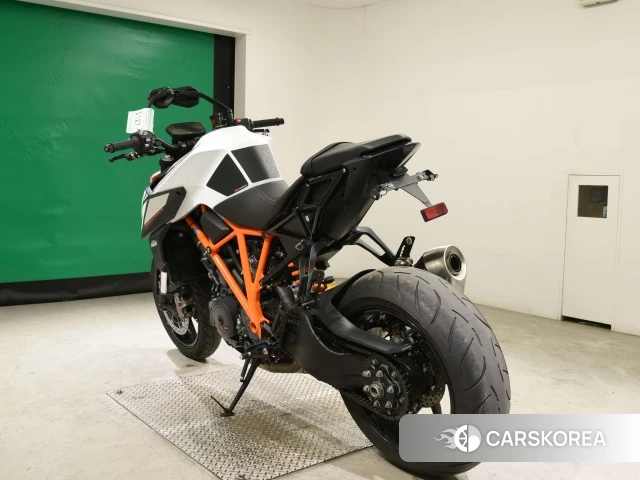 KTM 1290 SUPER DUKE R id 4334516 из Японии 6