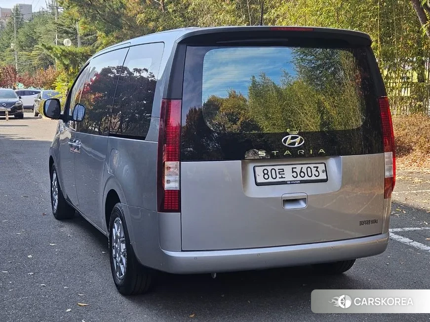 Hyundai Staria id 1621758 из Кореи 16