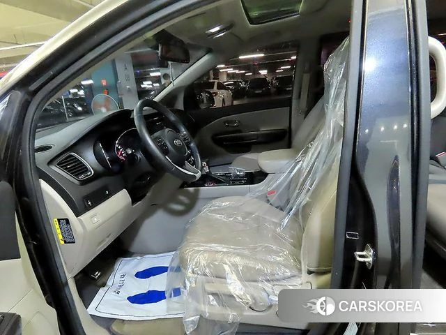 Kia The New Carnival id 4520831 из Кореи 16