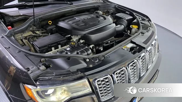 Jeep Grand Cherokee id 3335716 из Кореи 16