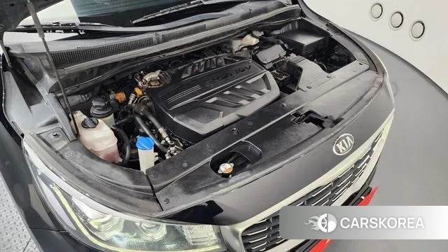 Kia The New Carnival id 3778972 из Кореи 16