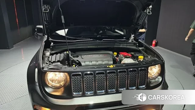 Jeep Renegade id 3038353 из Кореи 16