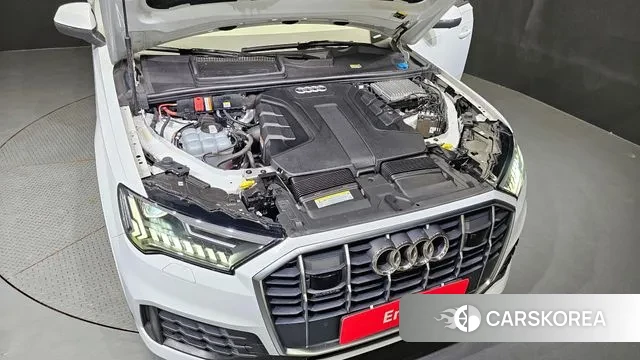 Audi Q7 (4M) id 2965697 из Кореи 16