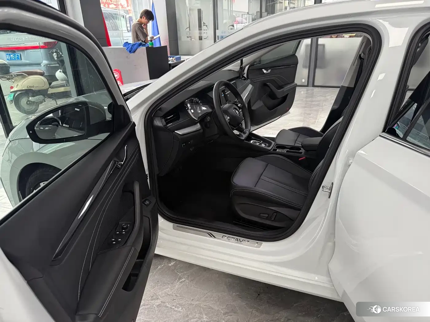 Skoda Octavia id 4669386 из Китая 11