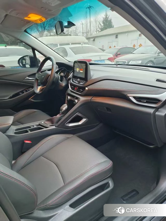 Chevrolet Volando 2023 Темно-серый из Китая, фото 6