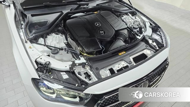 Mercedes-Benz E-Class W214 id 4462207 из Кореи 28