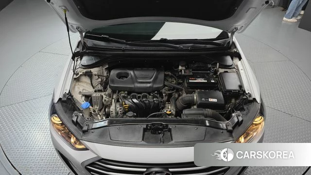 Hyundai Avante AD id 4633166 из Кореи 16