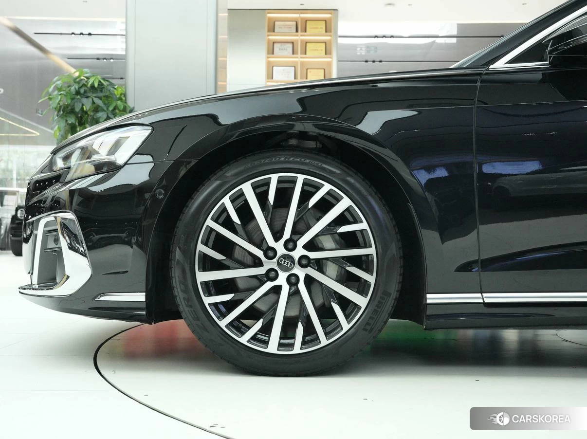 Audi A8 id 4420311 из Китая 20