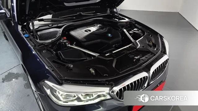 BMW 5 Series (G30) id 3095211 из Кореи 16