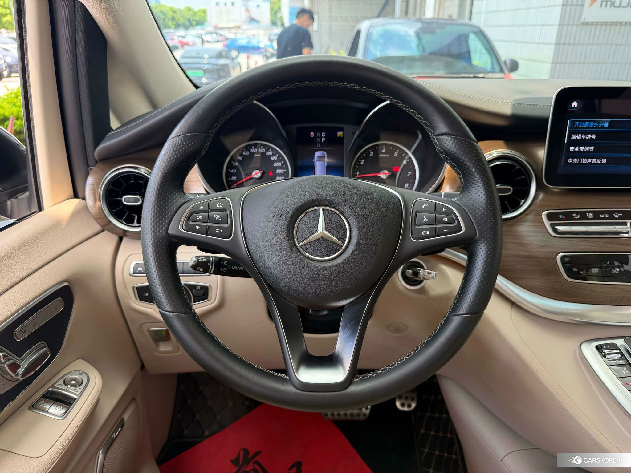 Mercedes-Benz V-class id 4479357 из Китая 30
