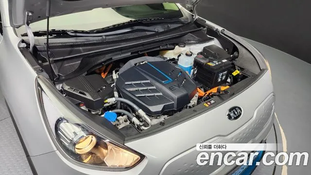 Kia Niro EV id 2801885 из Кореи 16