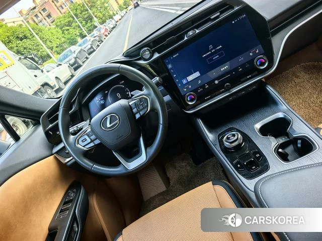 Lexus RZ id 4328969 из Китая 11