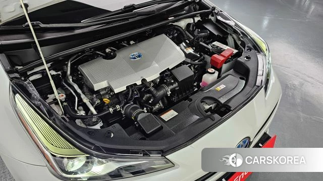 Toyota Prius 4th Generation id 4489080 из Кореи 28