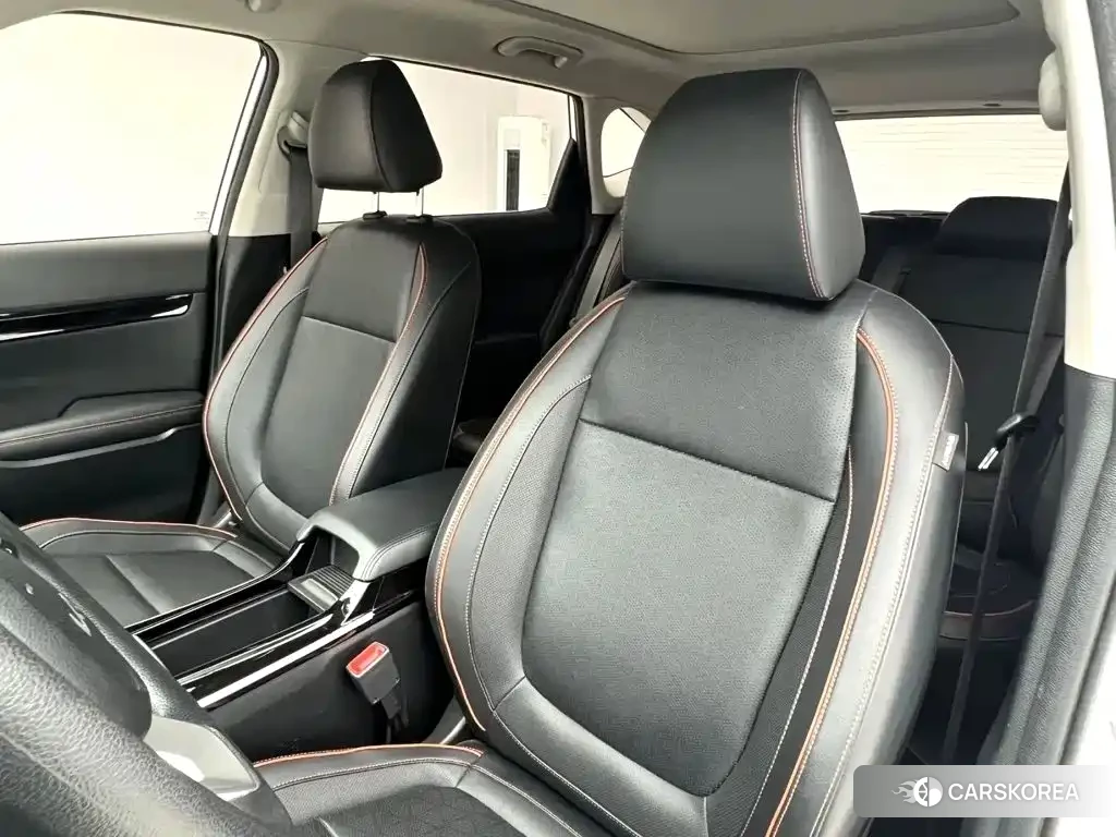 Kia Seltos id 4679544 из Китая 16