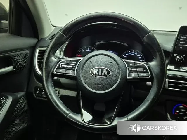 Kia Seltos id 3742121 из Кореи 15