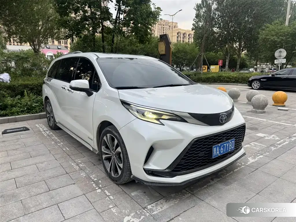 Toyota Grevia 2024 Белый из Китая, фото 6