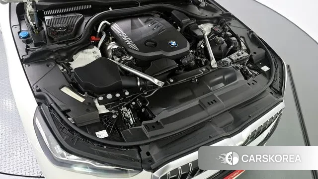 BMW 5 Series (G60) id 3442162 из Кореи 16