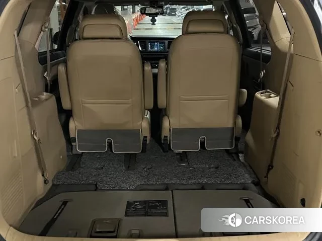 Kia The New Carnival id 3543730 из Кореи 16