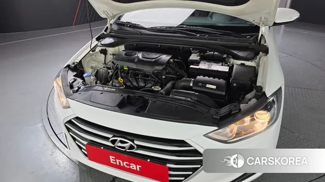 Hyundai Avante AD id 3439935 из Кореи 16