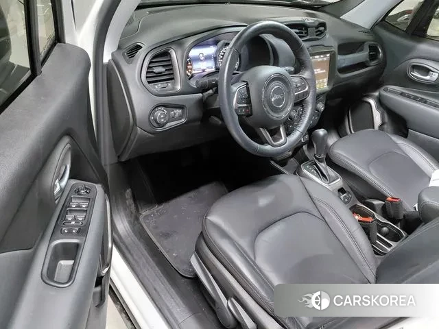 Jeep Renegade id 3037664 из Кореи 14