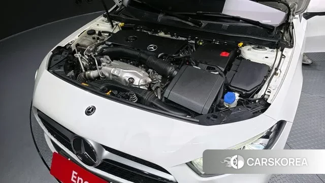 Mercedes-Benz A-Class W177 id 3568100 из Кореи 16