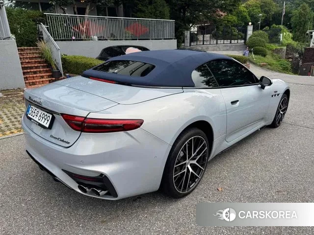Maserati Grancabrio 2nd Generation id 3288943 из Кореи 14