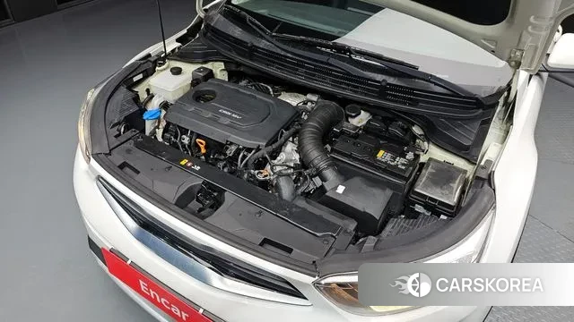 Kia Stonic id 3515315 из Кореи 16