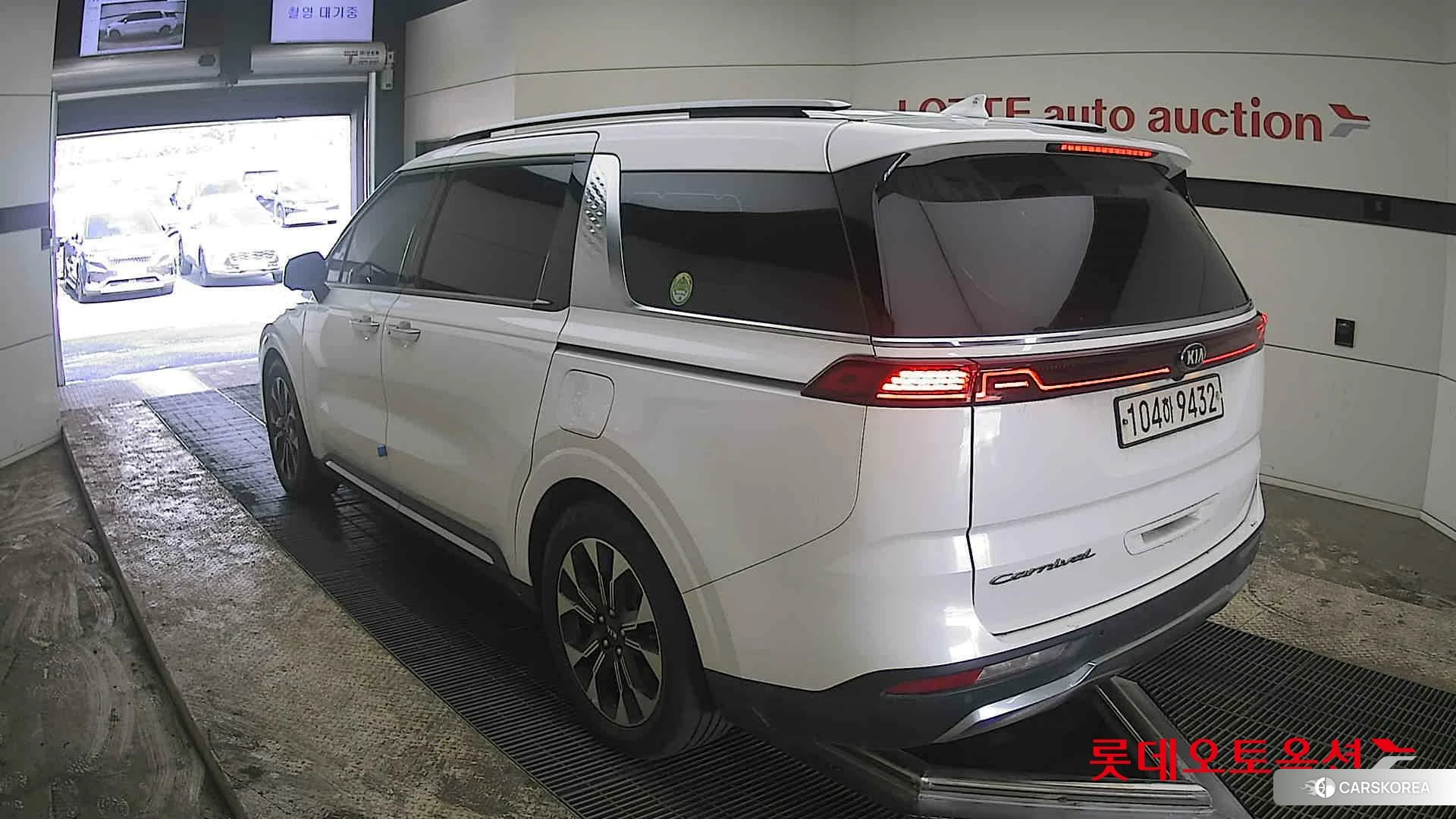 Kia Carnival id 3869393 из Кореи 33