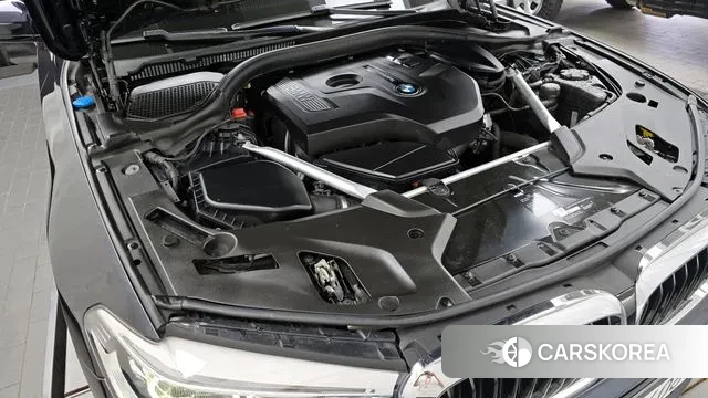 BMW 5 Series (G30) id 2986472 из Кореи 16