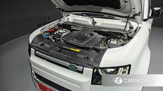 Land Rover Defender (L663) id 4495852 из Кореи 31