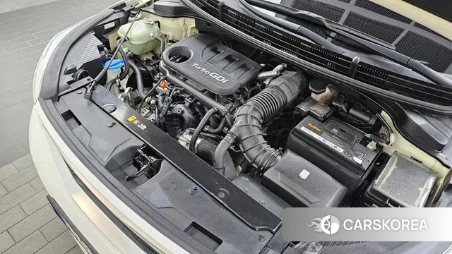 Kia Stonic id 3018772 из Кореи 16