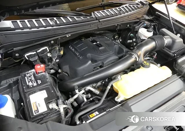 Lincoln Navigator 4th generation id 3254033 из Кореи 16