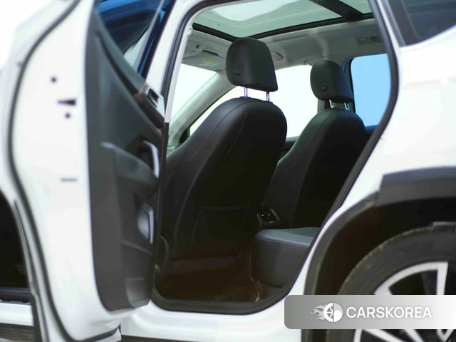 Volkswagen Tuyue id 4307747 из Китая 21