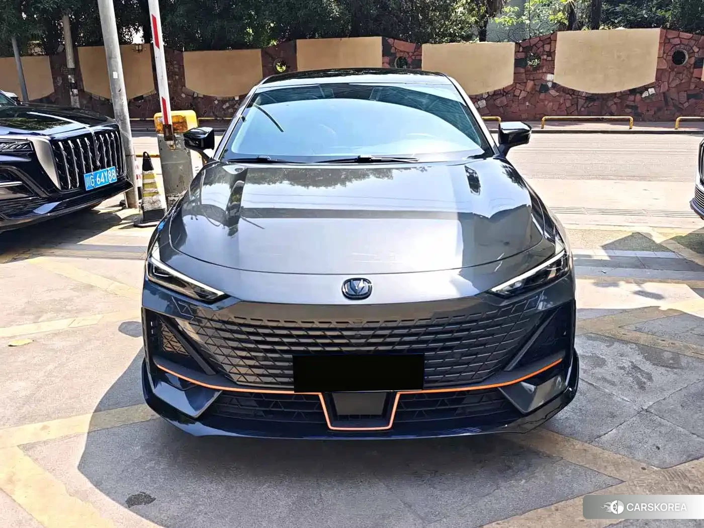 Chang'an Changan UNI-V 2022 Silver/gray из Китая, фото 6