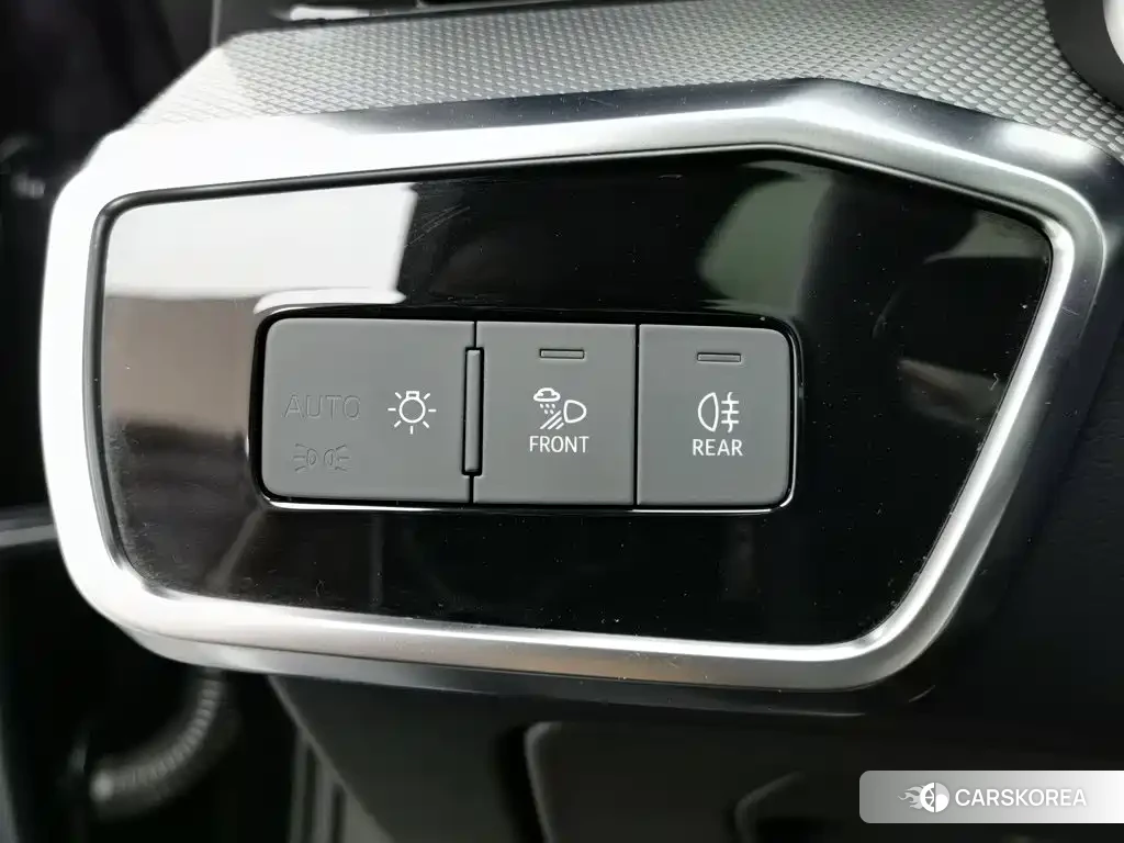 Audi A6L id 4629796 из Китая 21
