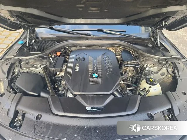 BMW 7 Series (G11) id 3515371 из Кореи 16