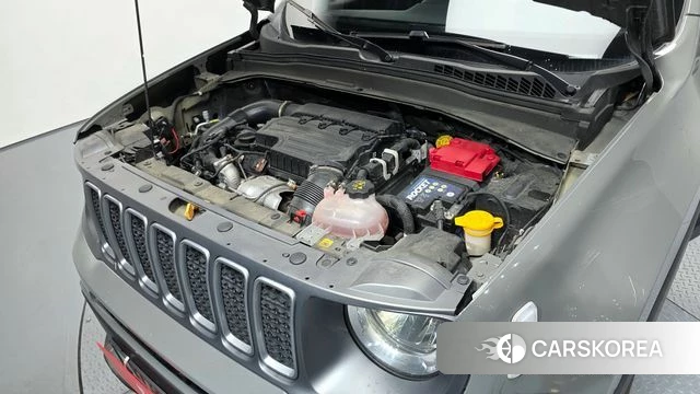 Jeep Renegade id 4281585 из Кореи 28