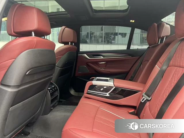 BMW 5 series PHEV id 4262423 из Китая 10