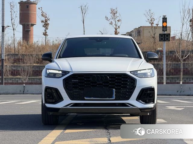 Audi Q5L Sportback id 4208978 из Китая 7