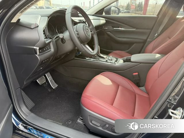 Mazda CX-30 id 4273592 из Китая 16