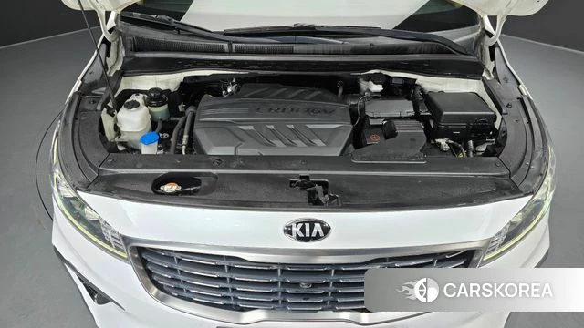Kia The New Carnival id 4435812 из Кореи 16