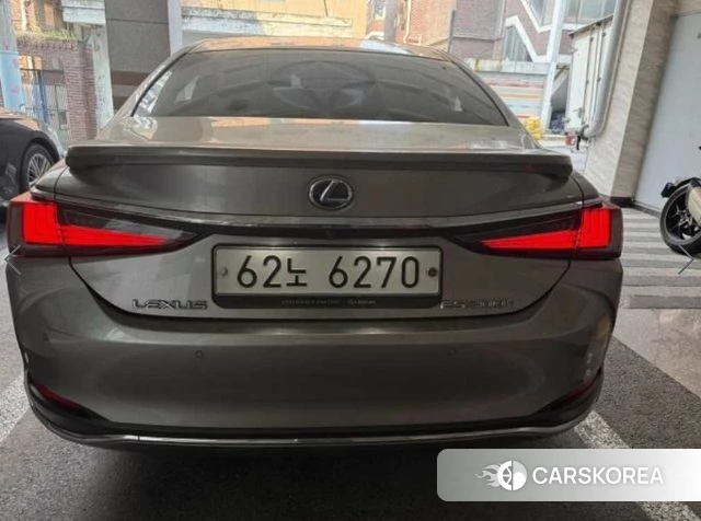 Lexus ES300h 7th generation id 4502369 из Кореи 11