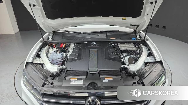Volkswagen Touareg 3rd generation id 4614655 из Кореи 16