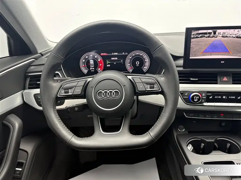 Audi A4L id 4589261 из Китая 16