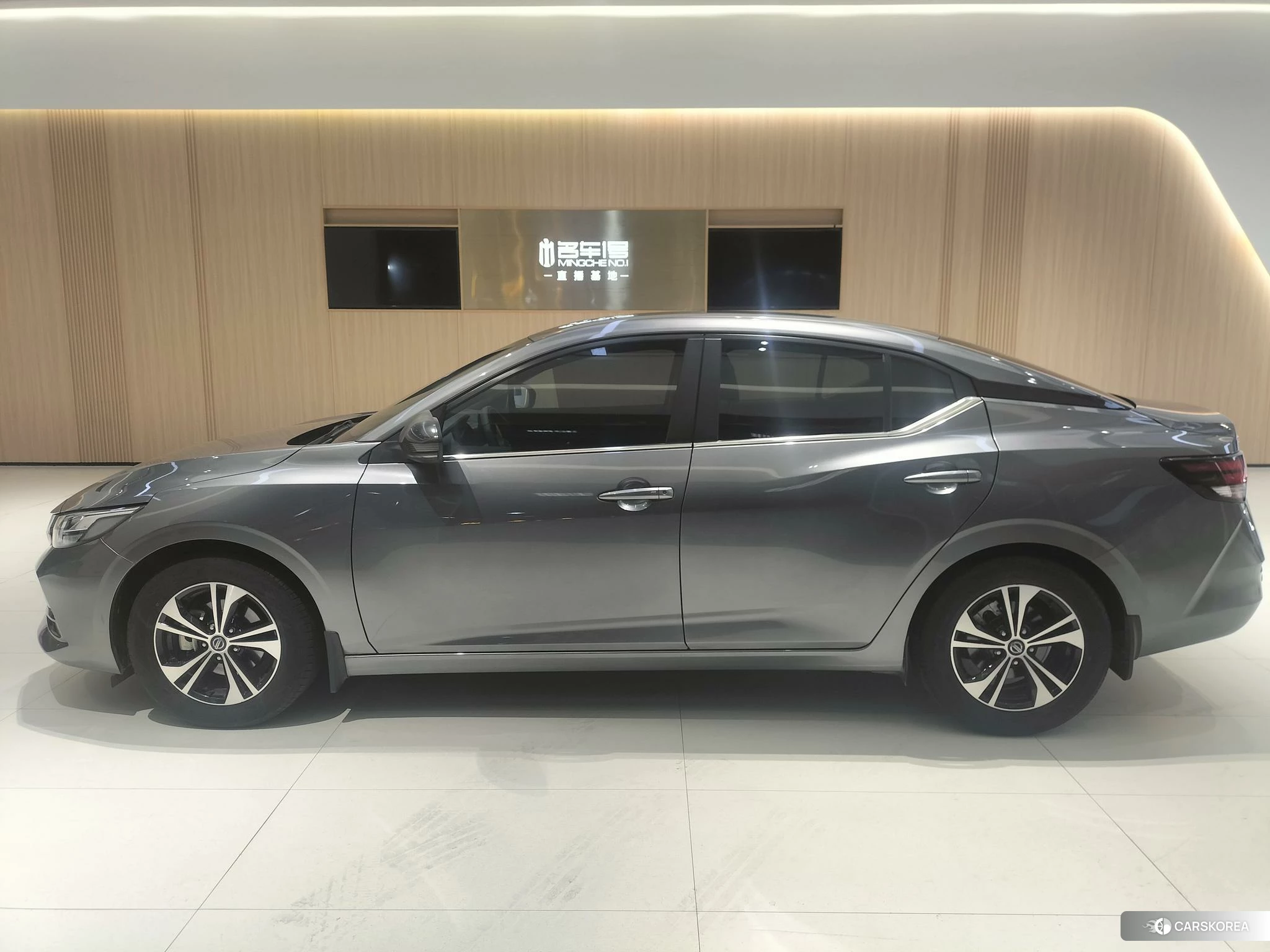Nissan Xuan Yi id 4473951 из Китая 16