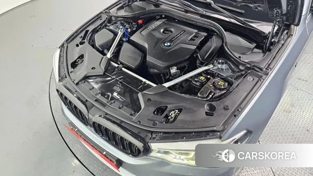 BMW 5 Series (G30) id 3677381 из Кореи 16