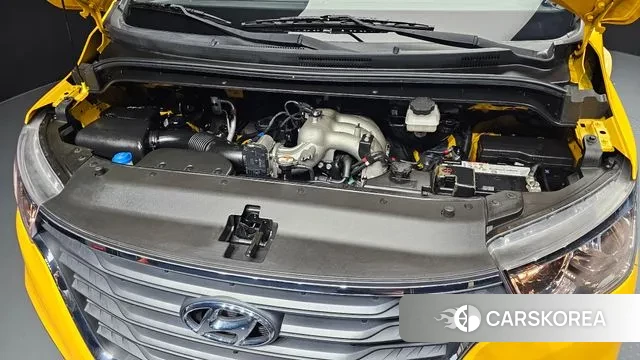 Hyundai The New Grand Starex id 3736171 из Кореи 16