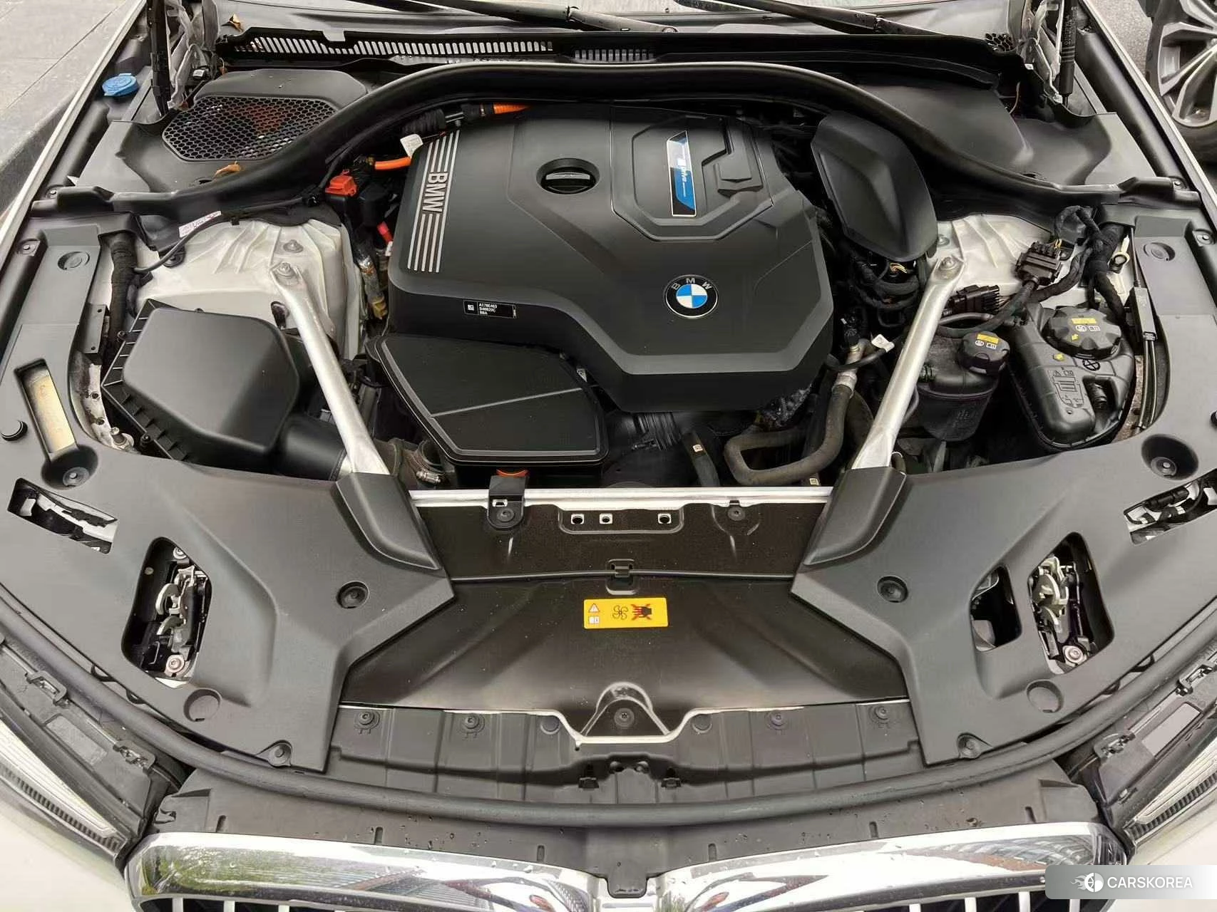 BMW 5 series PHEV id 4420925 из Китая 12