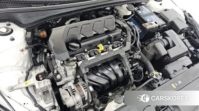 Hyundai Avante (CN7) id 3685347 из Кореи 16